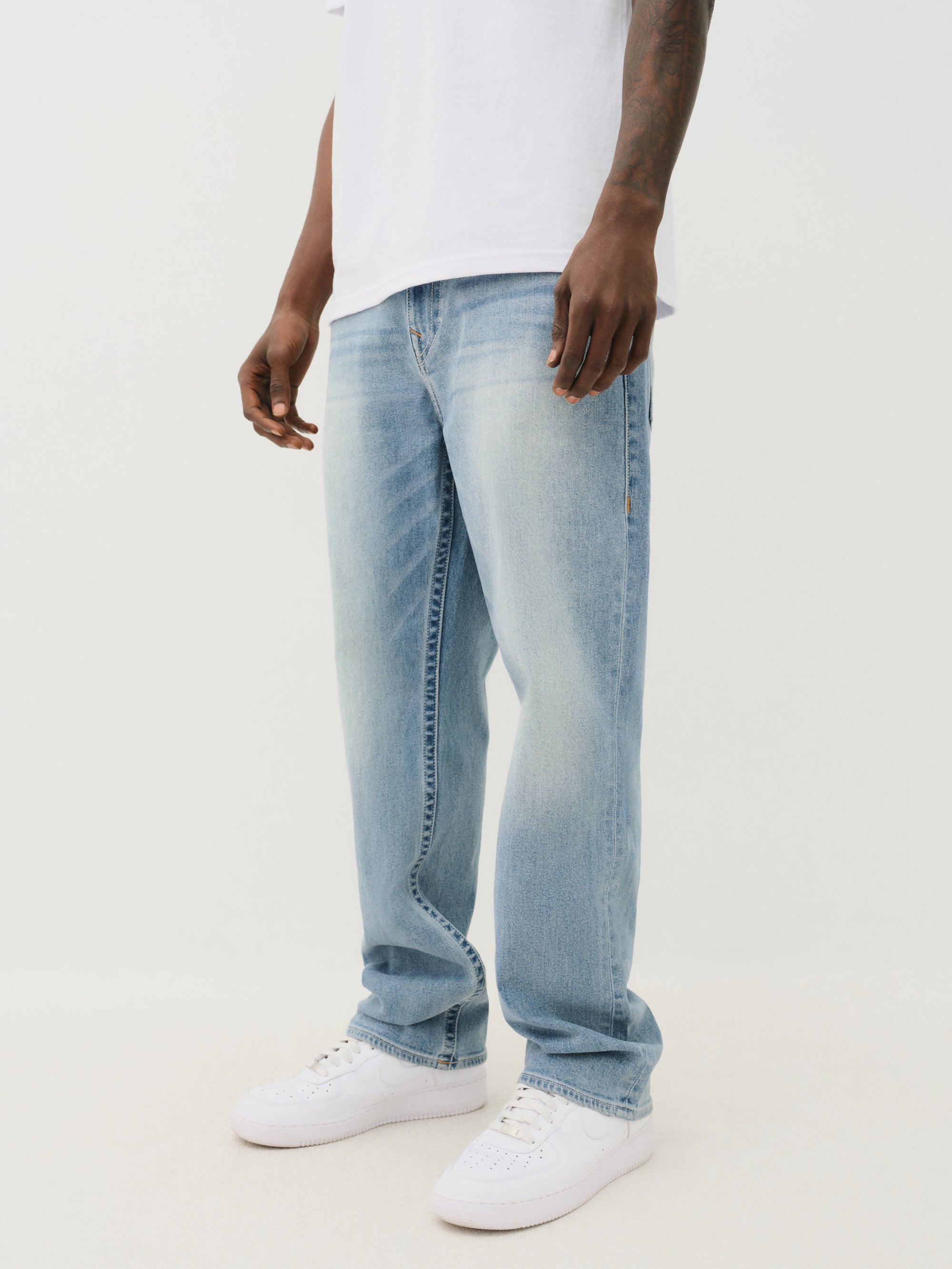 True Religion Bobby Sn Nf 32 Inseam Brilliant Medium Wash – AL