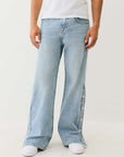 True Religion Vinny Tear Away Sn Flp 32In Whisper Medium Wash