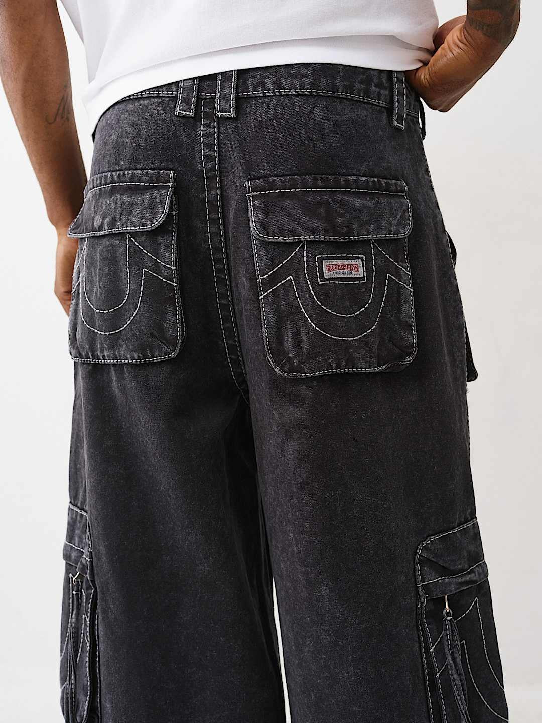 True Religion Cargo Pants Big T Fashion Black - AL Capone Premium