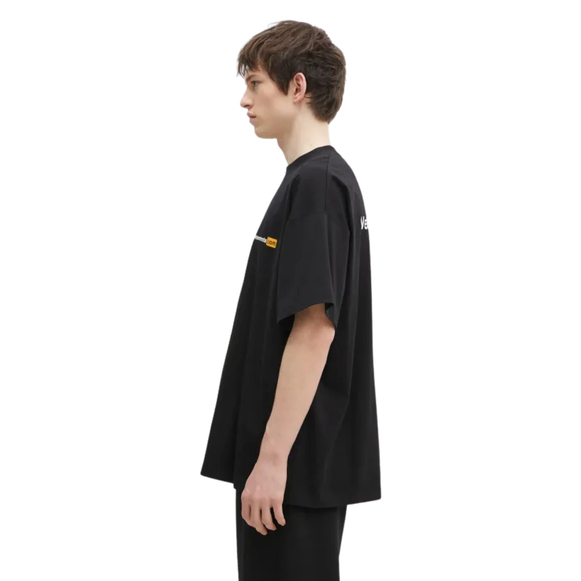 Vetements T-Shirt Vetements.Com Regular Black-AL Capone Premium