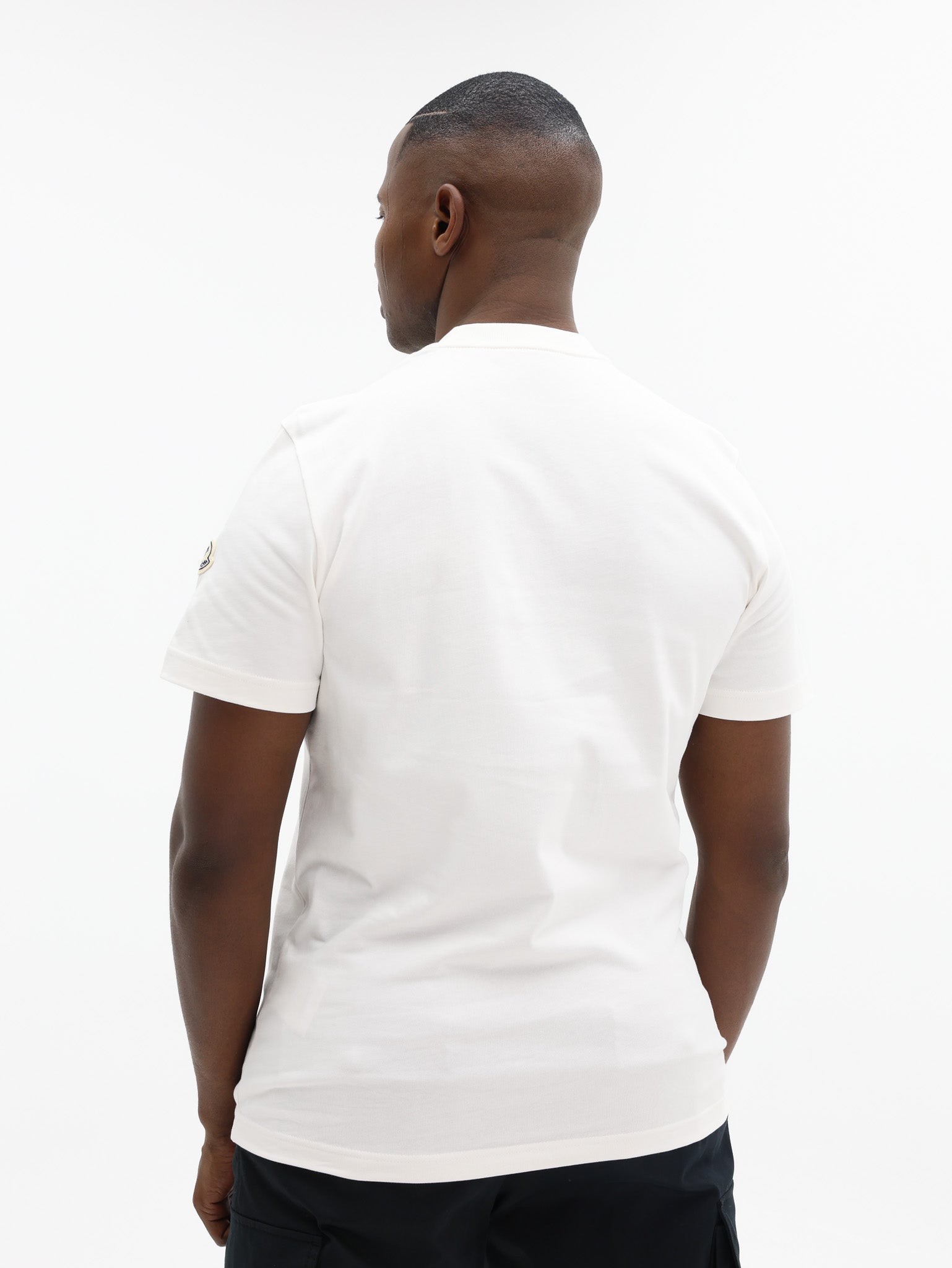 Moncler T-Shirt Logo Off-White - AL Capone Premium