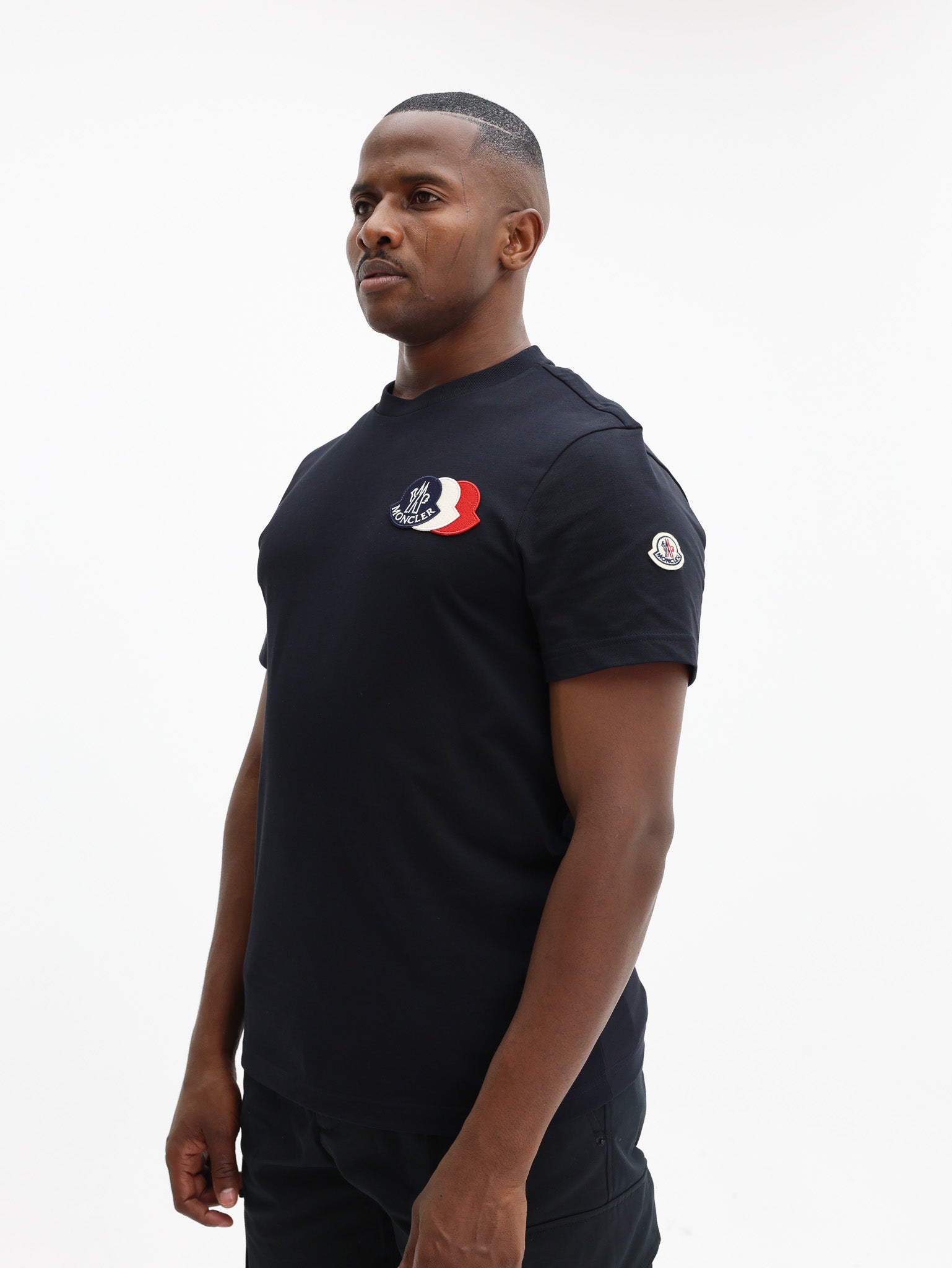 Moncler T-Shirt Logo Black - AL Capone Premium
