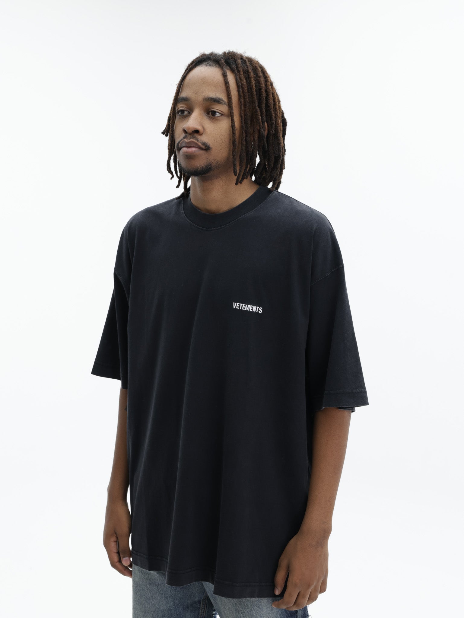 Vetements T-Shirt Iconic Logo Black - AL Capone Premium