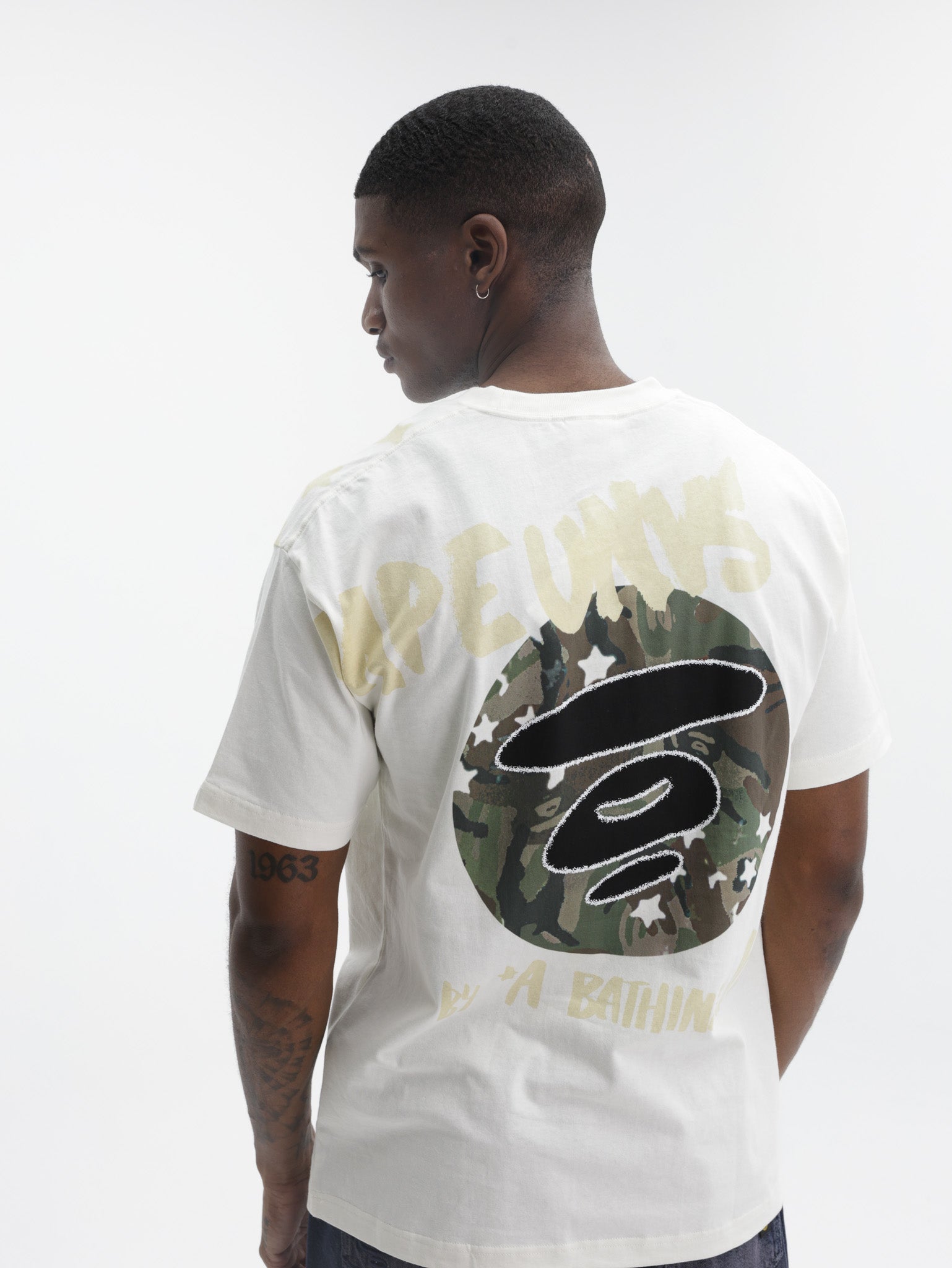 Aape T-Shirt Theme Main White - AL Capone Premium