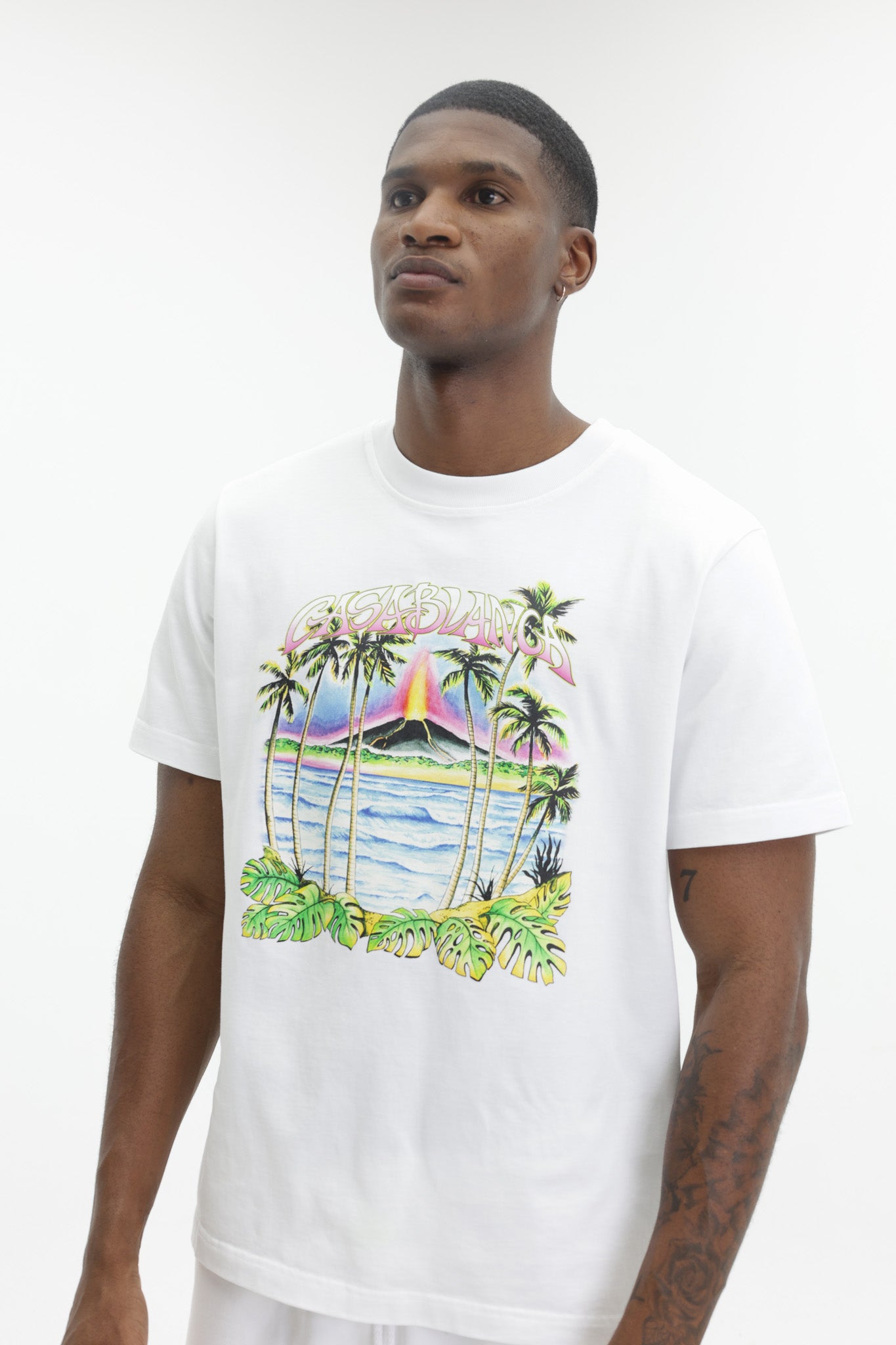 MARKANDLONA CDE ホワイトシャツ Casablanca Volcano Printed Classic T-Shirt White - AL Capone Premium