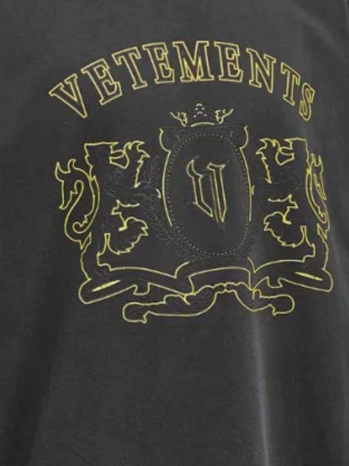 Vetements T-Shirt Graphic Black-AL Capone Premium