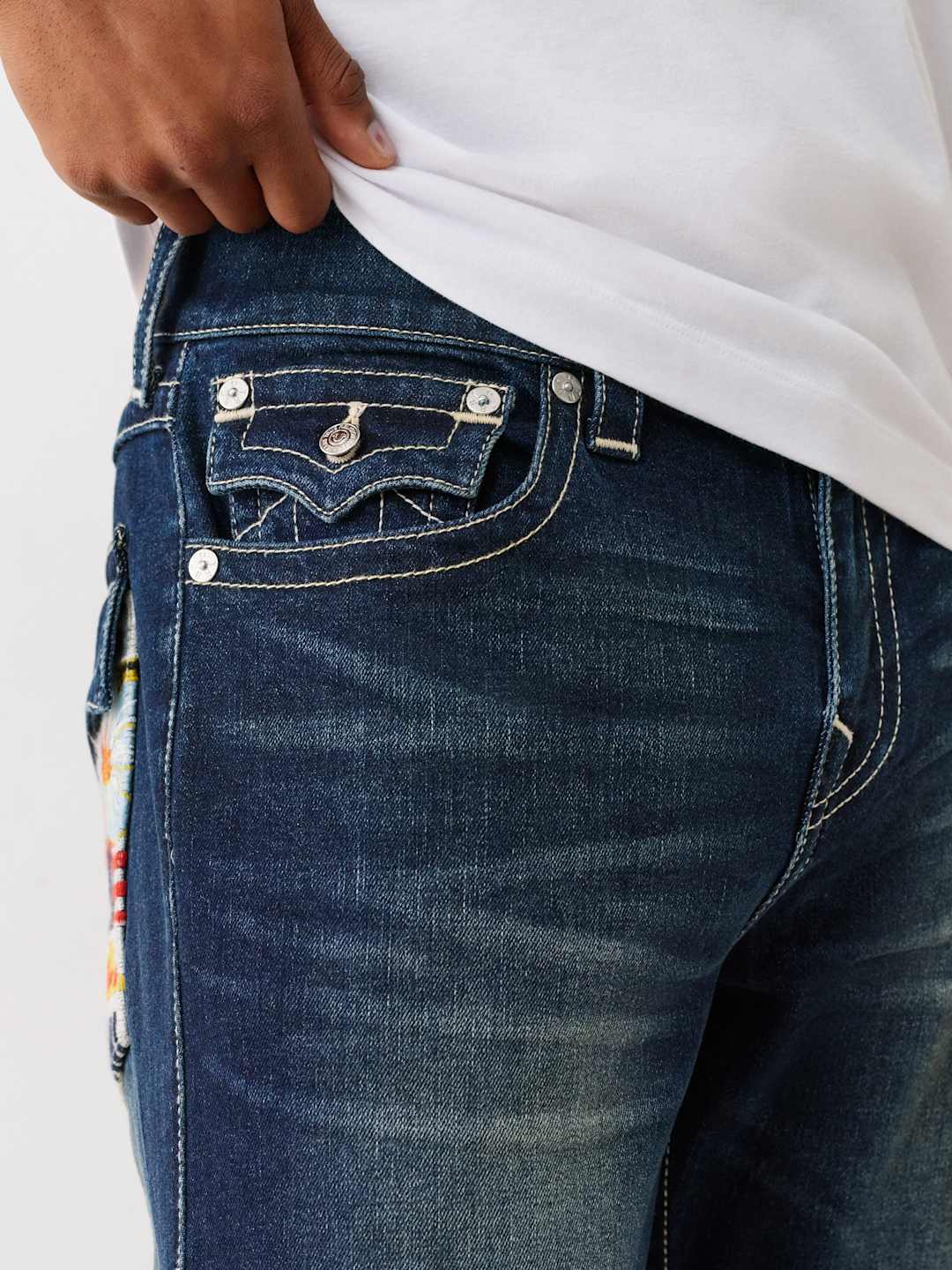 True Religion  Ricky Sn Flap Pkt Embr 34In Jackknife Dark Wash