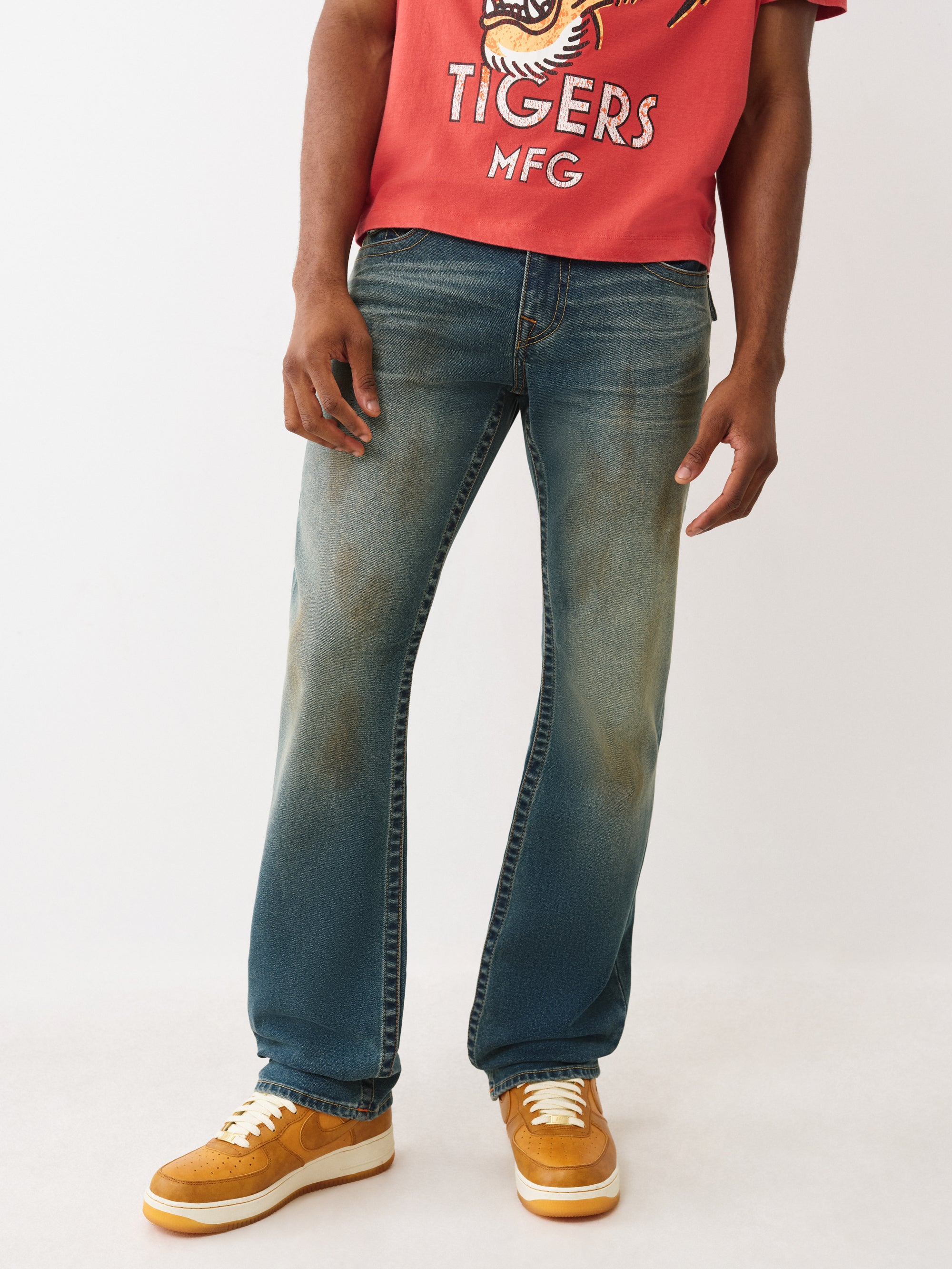 True Religion Ricky Sn Flap 34In Wild Oats Medium Wash