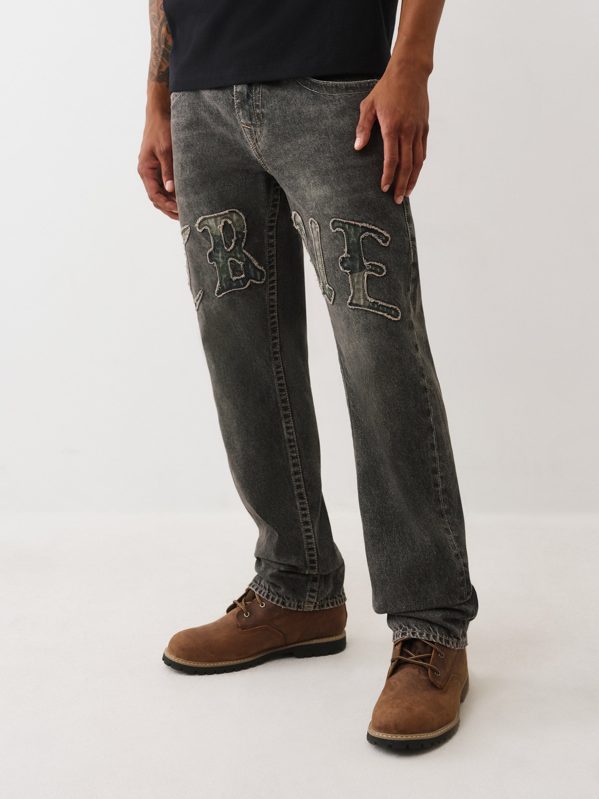 True Religion Ricky Sn Flap Applied Tr Compass Trail Black Wash