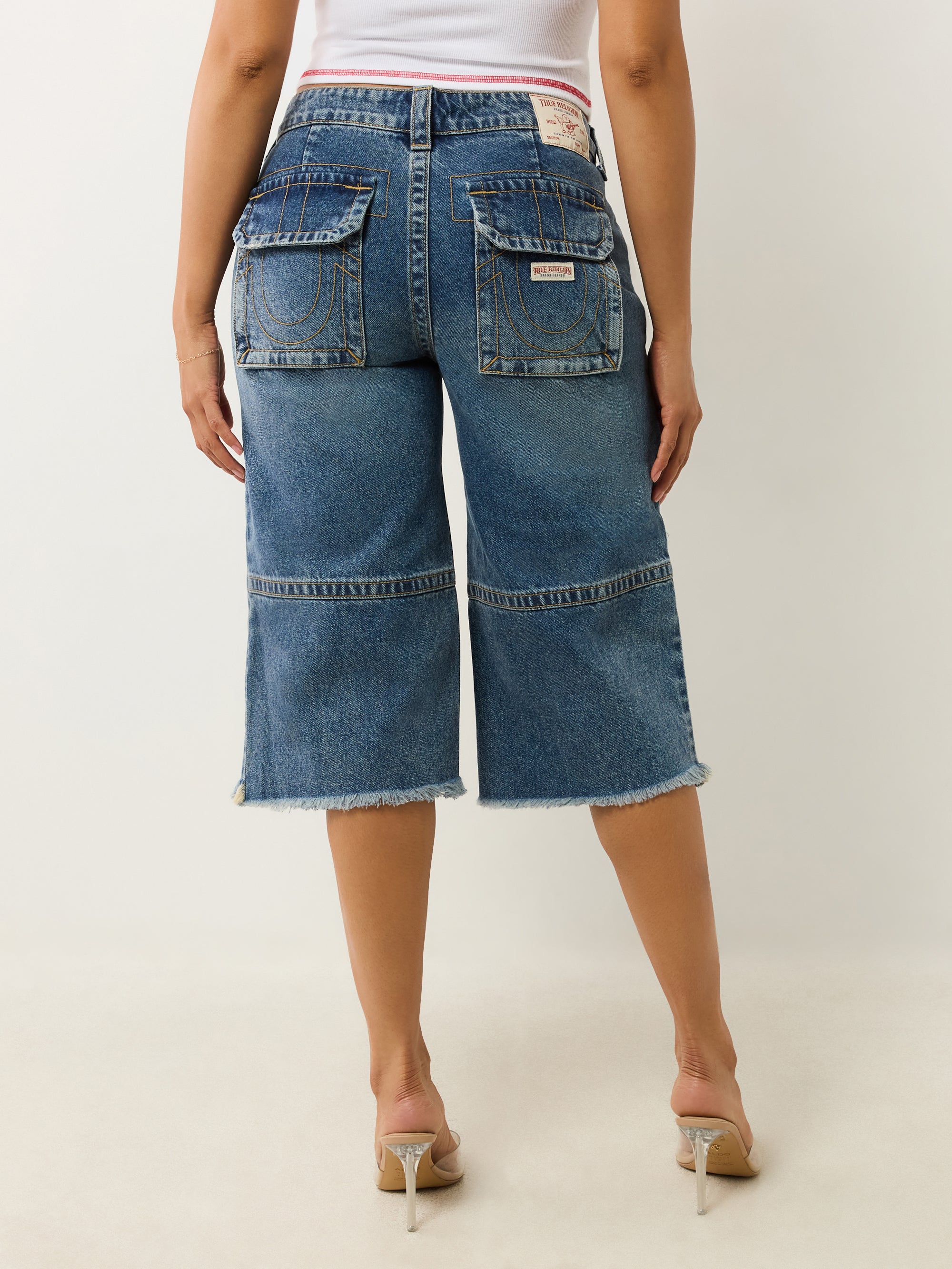 True Religion Bobbi Baggy Cargo Capris Easy Hazel W Destroy
