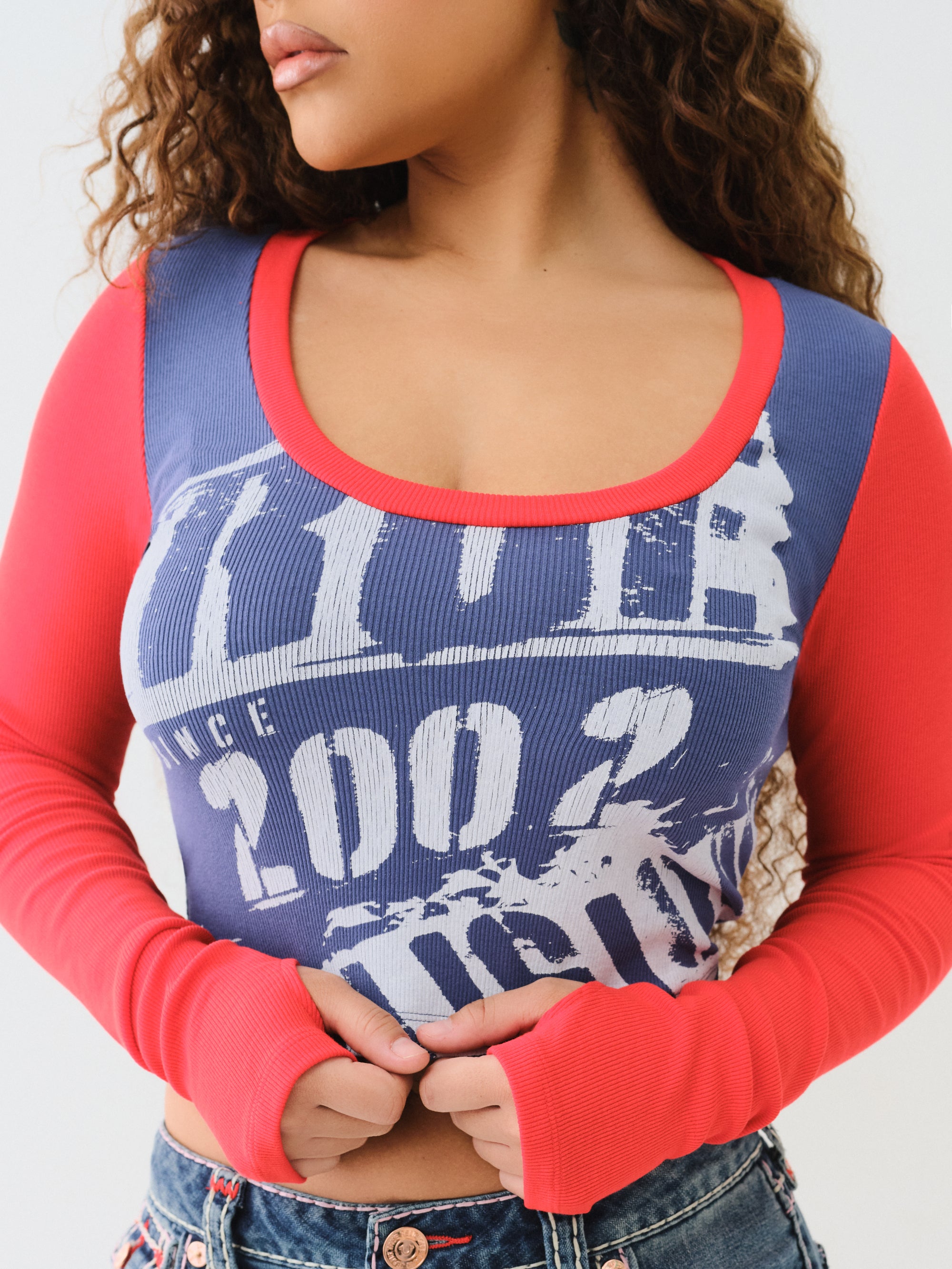 True Religion Contrast Ribbed Scoop Neck Ls Blue / Red