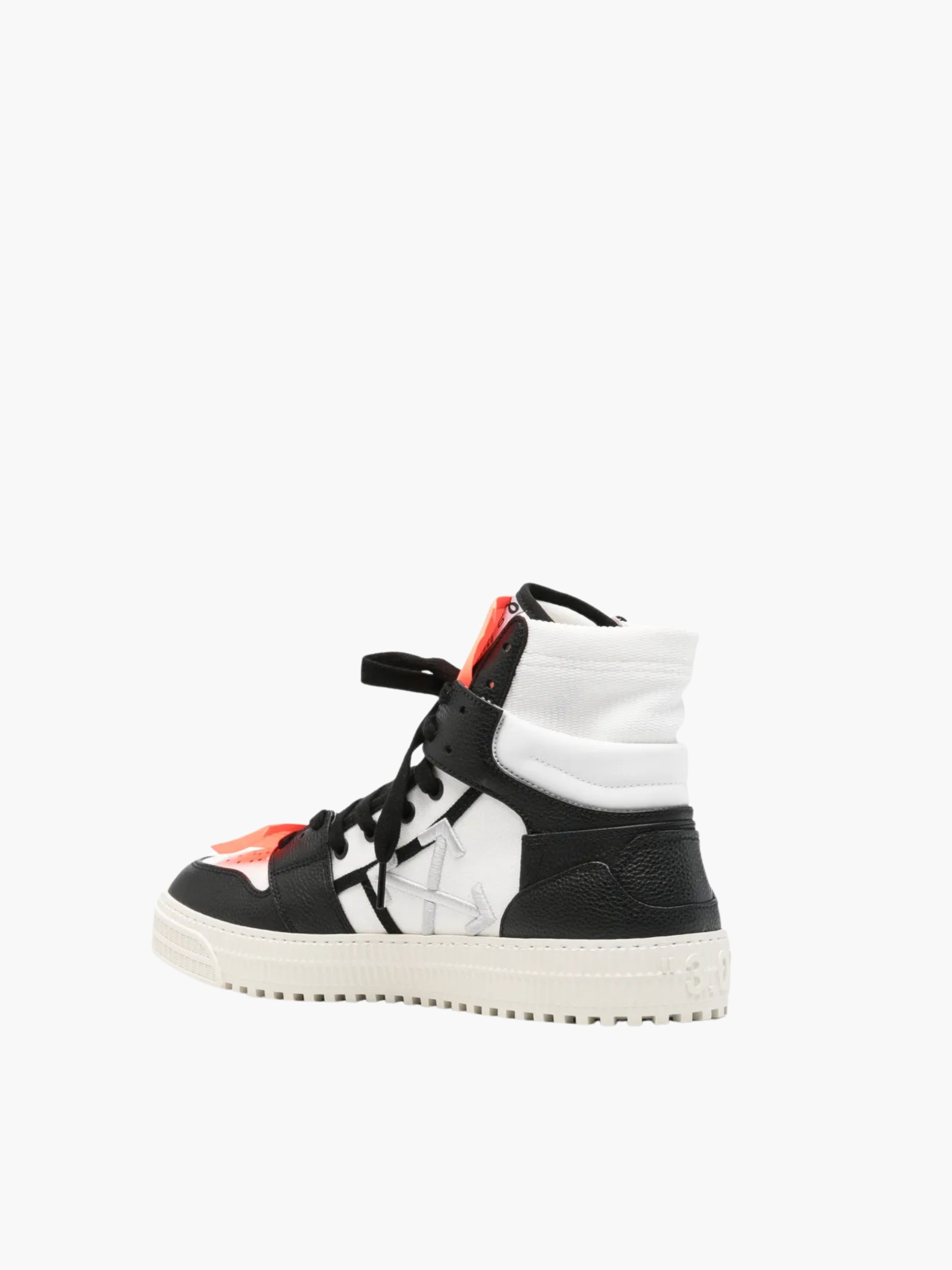 Off-white Sneakers Ows83 Off Court Black/White