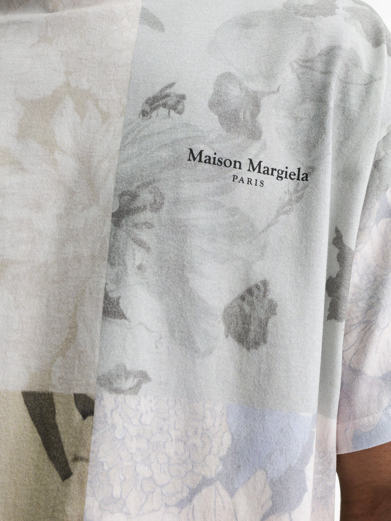 Maison Margiela T-Shirt All Over Print  Beige