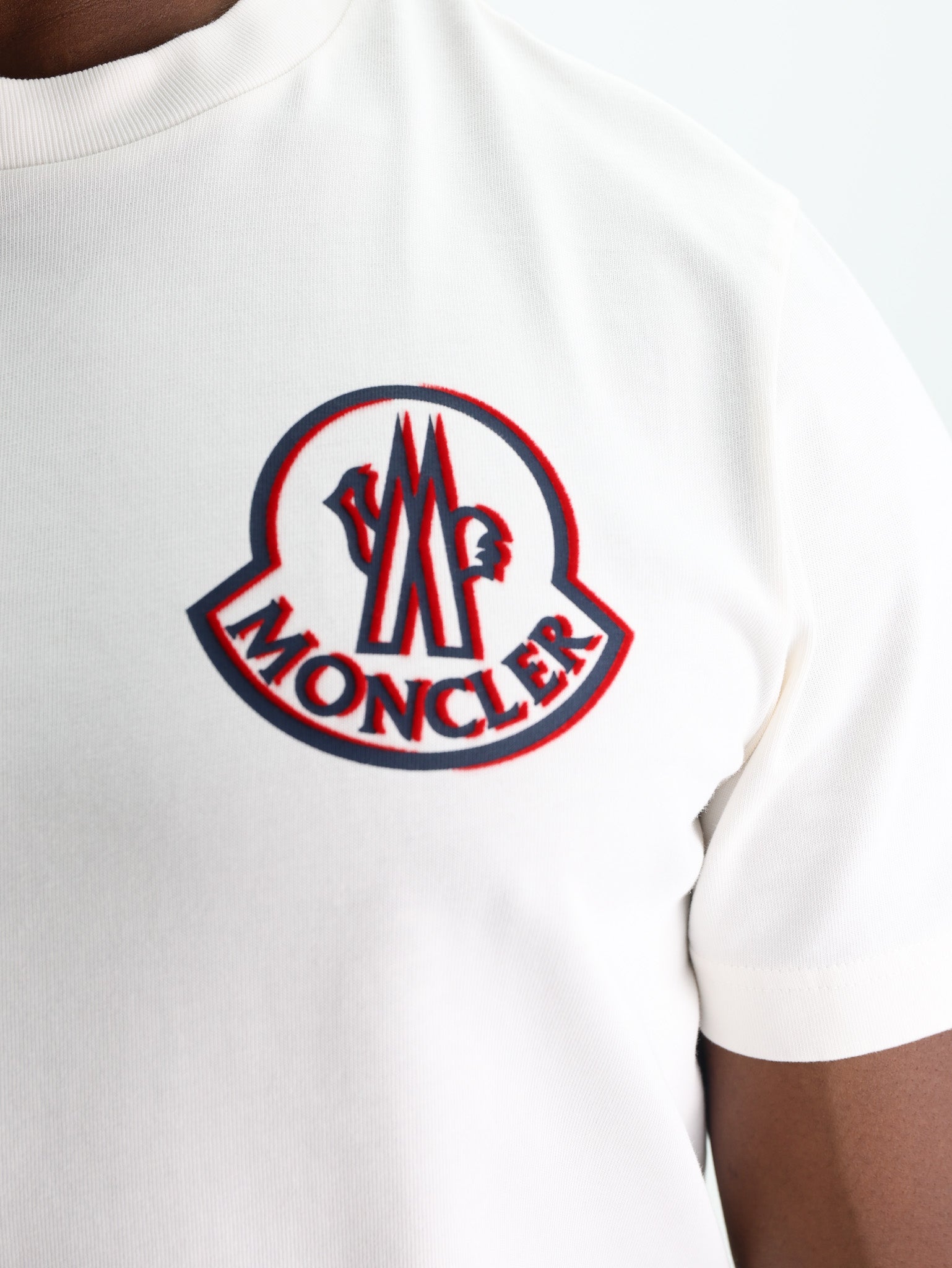 Moncler T-Shirt Logo White - AL Capone Premium