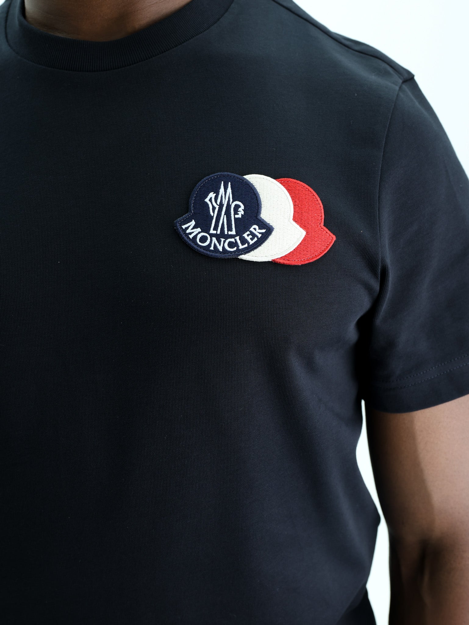 【kotao 】MONCLER  ロゴパッチ Tシャツ ネイビー 14Y ネイビーブルー Tシャツ : ウェア 向けの キッズ | モンクレール