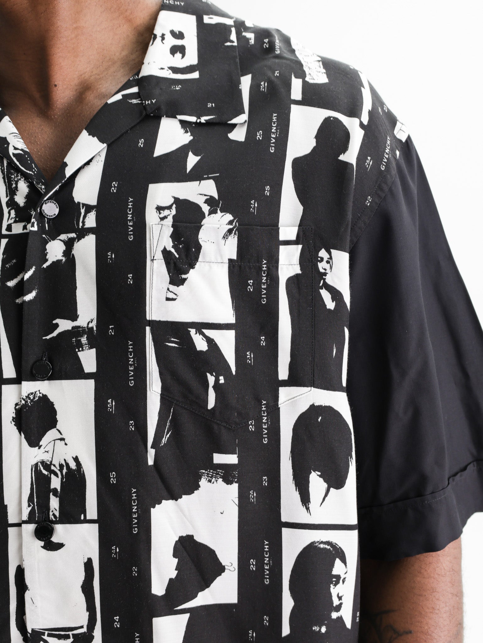 Givenchy Shirt Ss Graphic All Over Print Black/White