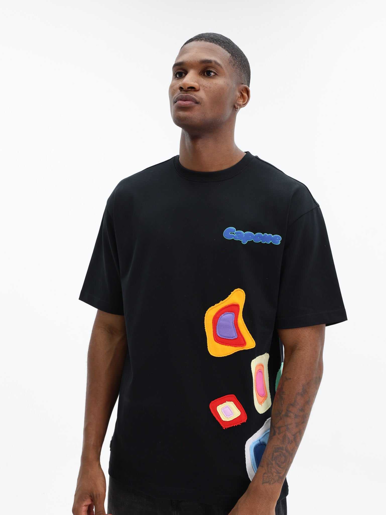 Capone T-Shirt Patches Logo Black-Multi - AL Capone Premium
