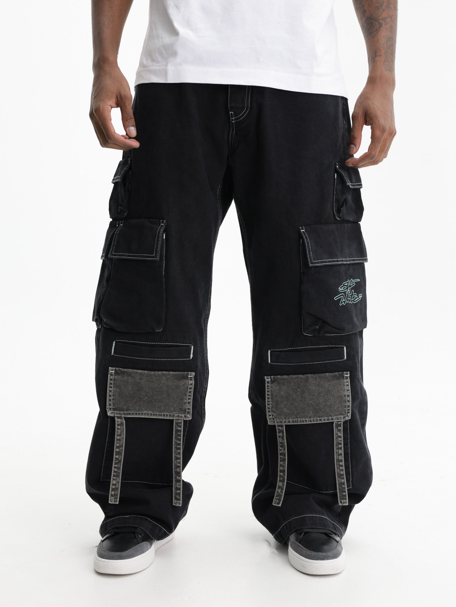 Off - White Jeans Street Multi Cargo Black