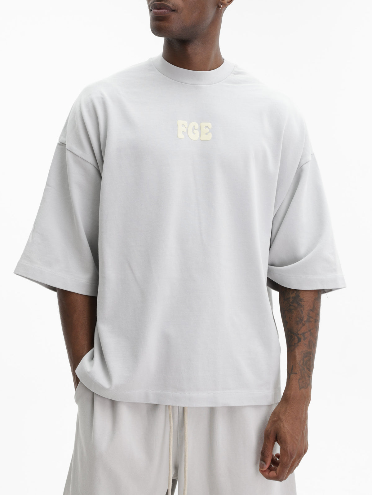 F8_02