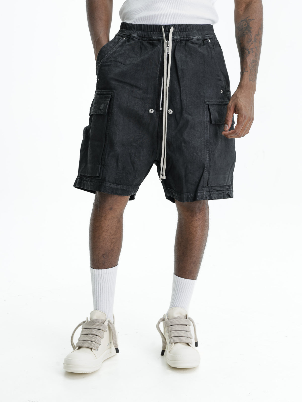 Rick Owens Shorts Cargobela Black Wax