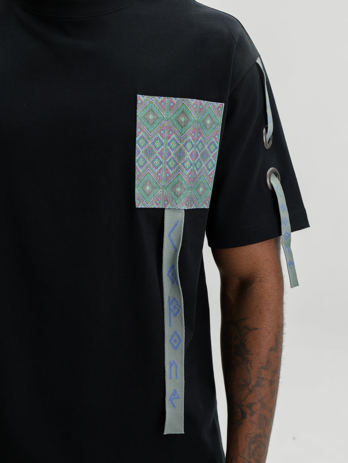 Capone Tops Capone T-Shirt Multi Printed Pocket Black - AL Capone Premium