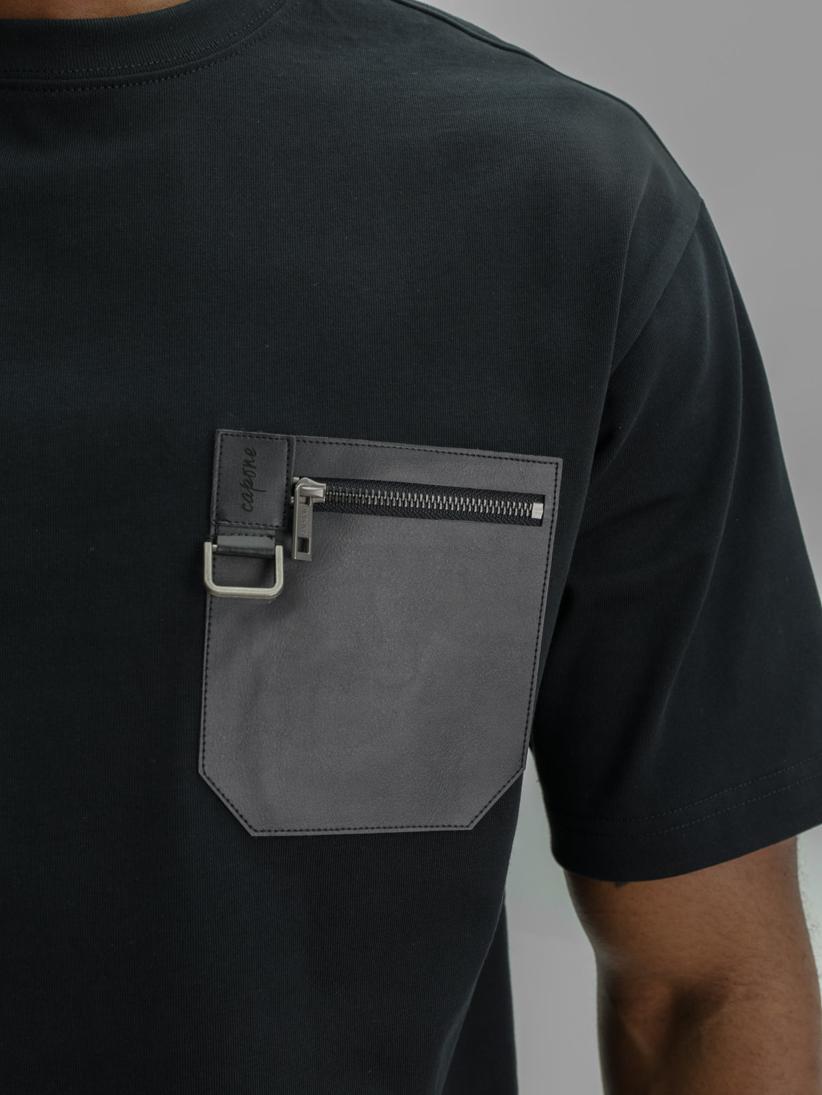 Capone Tops Capone T-Shirt Pocket With Zip Black - AL Capone Premium