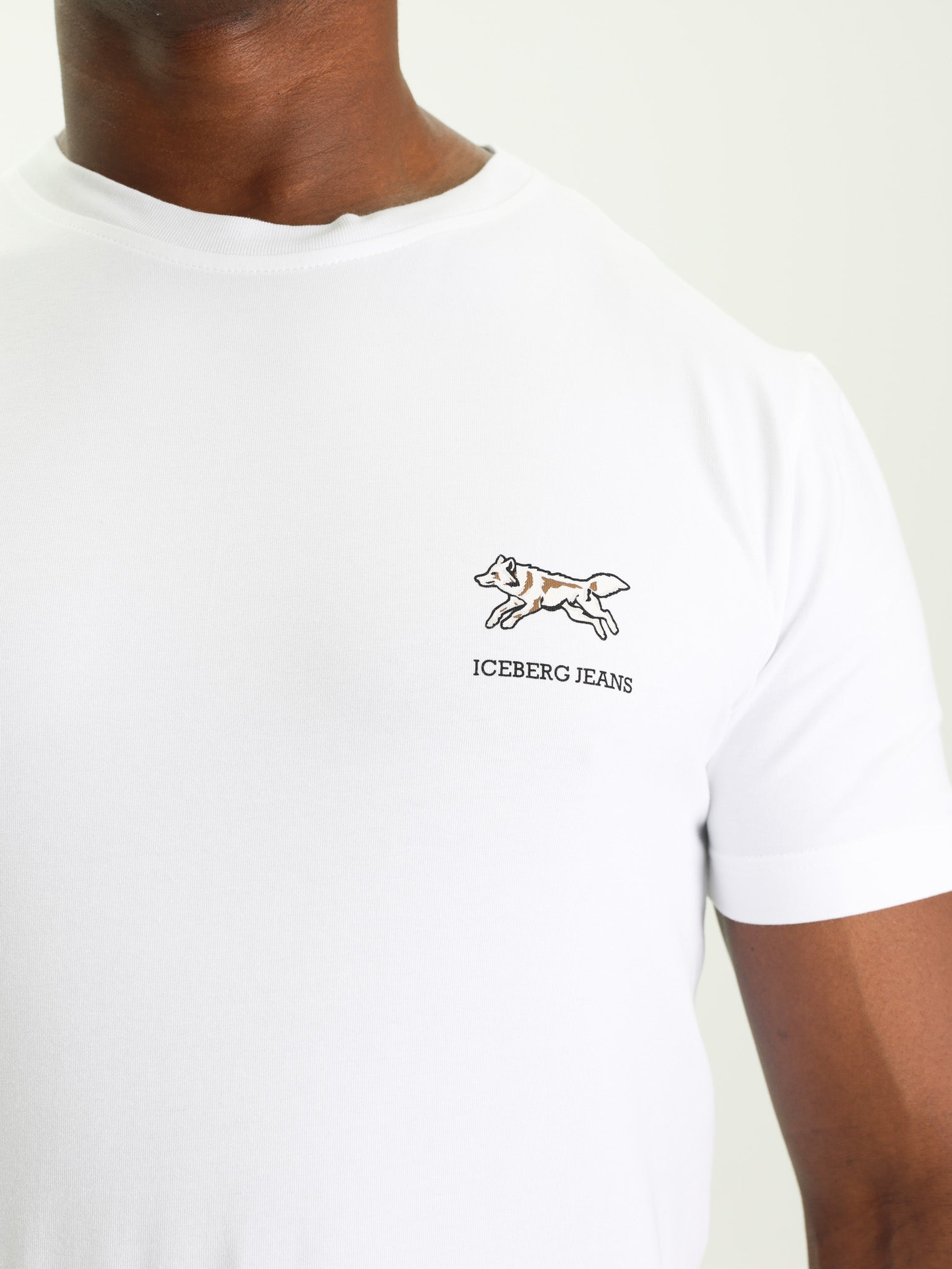 Iceberg T-Shirt Wolf Logo White - AL Capone Premium