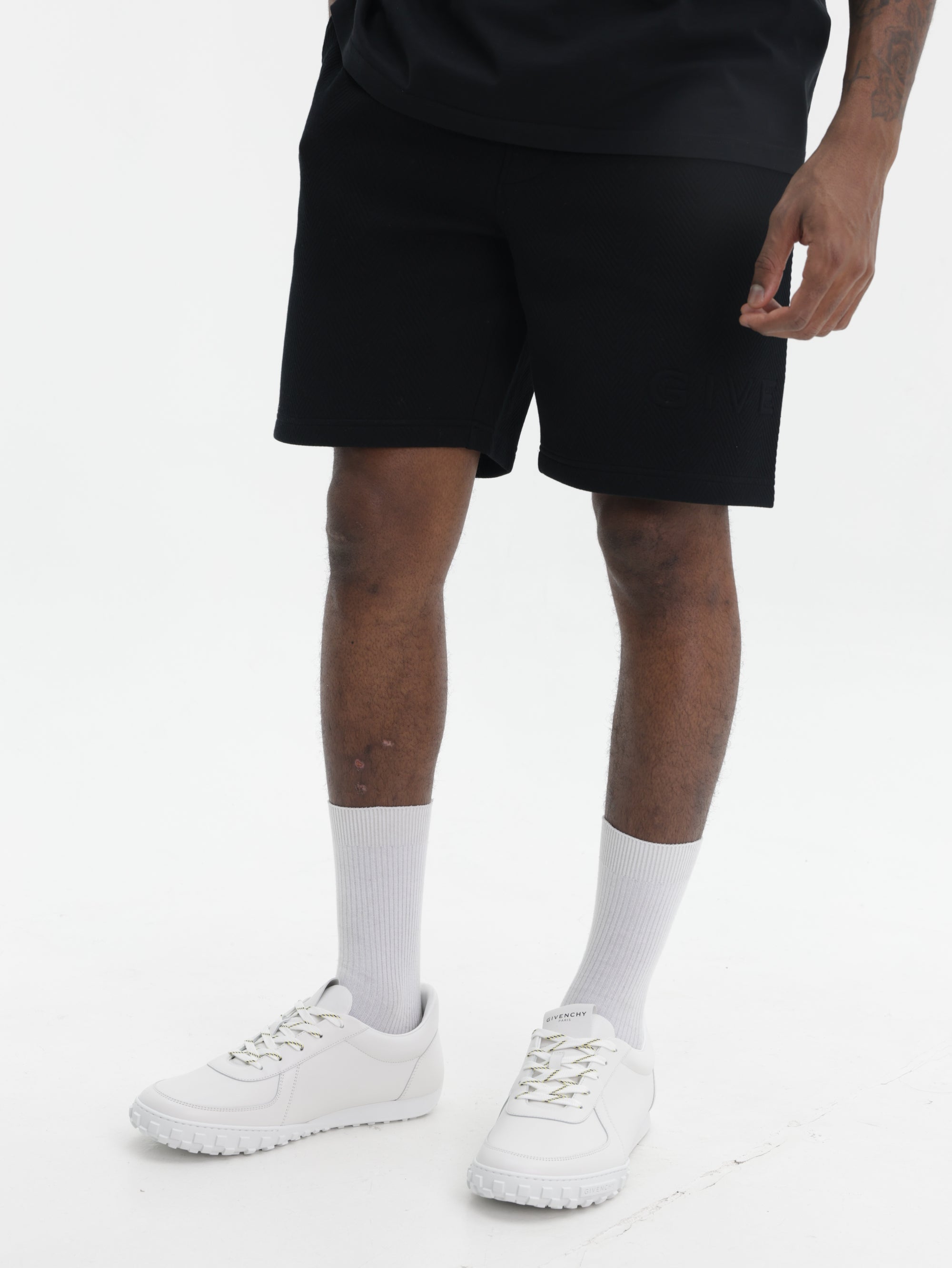 Givenchy Shorts Herringbone Bermuda Black