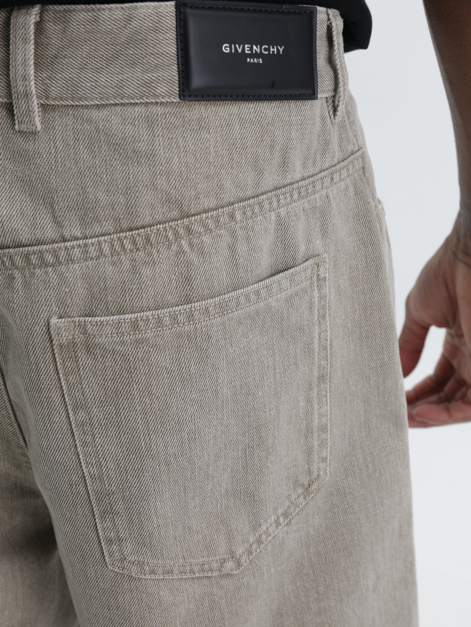 Givenchy Shorts Couture Seam Bermuda Beige