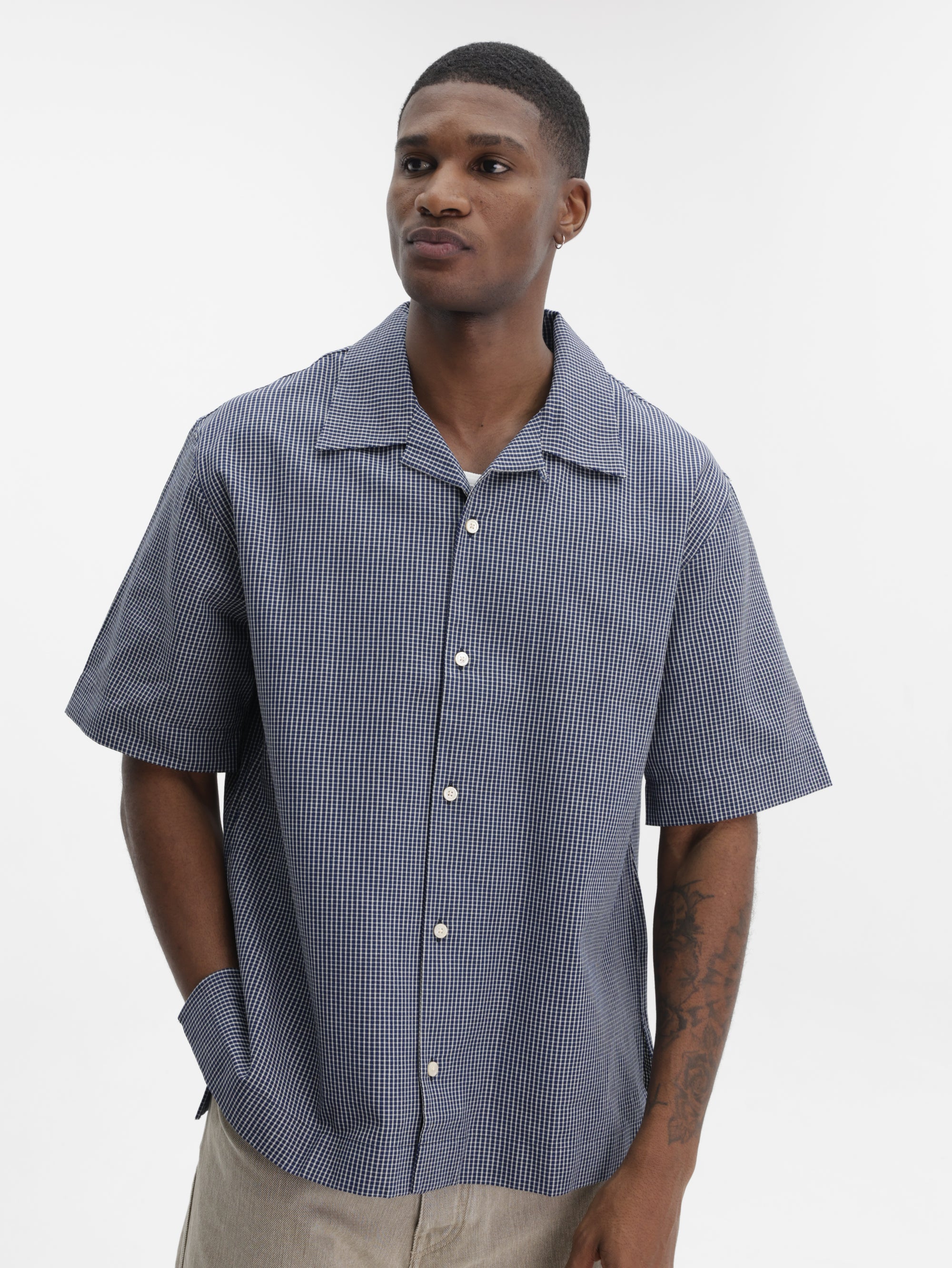Givenchy Golfer Buttoned Blue/White
