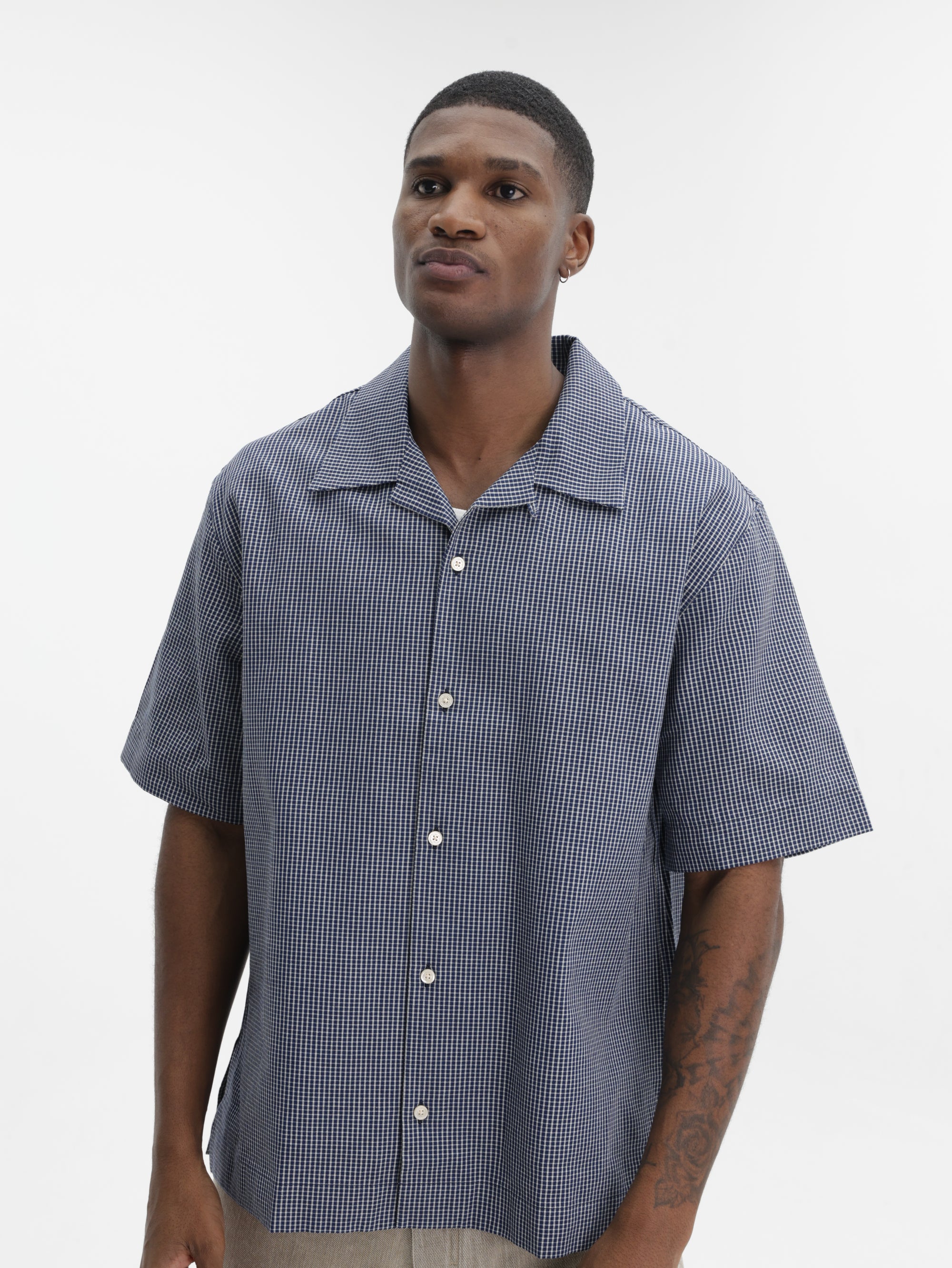 Givenchy Golfer Buttoned Blue/White