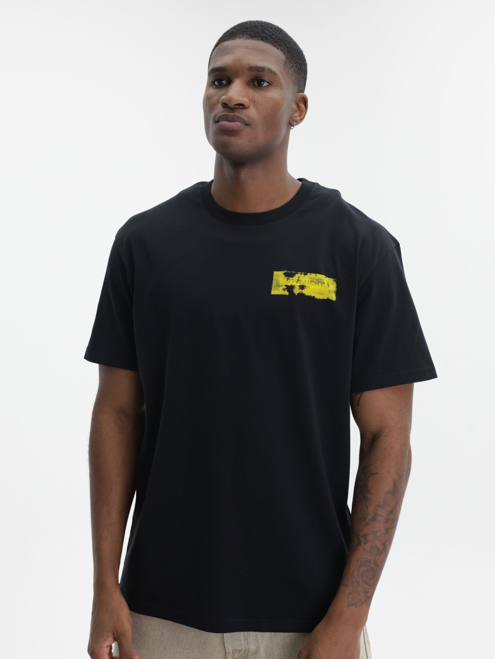 Givenchy T-Shirt Yellow Logo Print Black