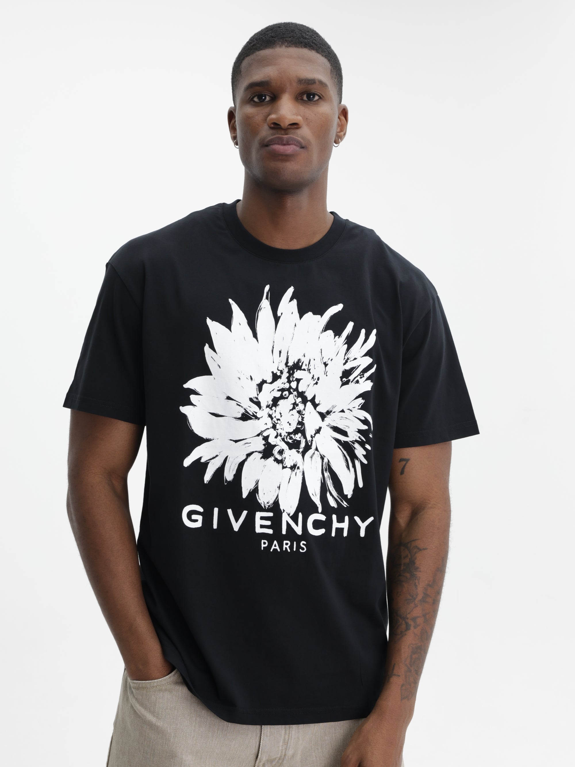 Givenchy T-Shirt Flower White Print Black