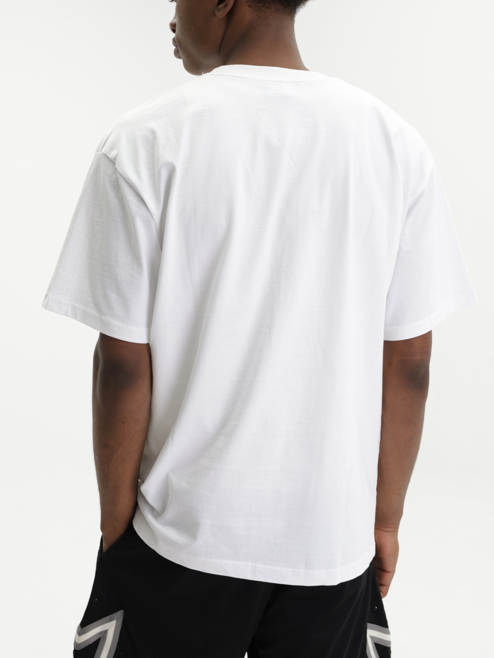 Market T-Shirt Art Market Bear White