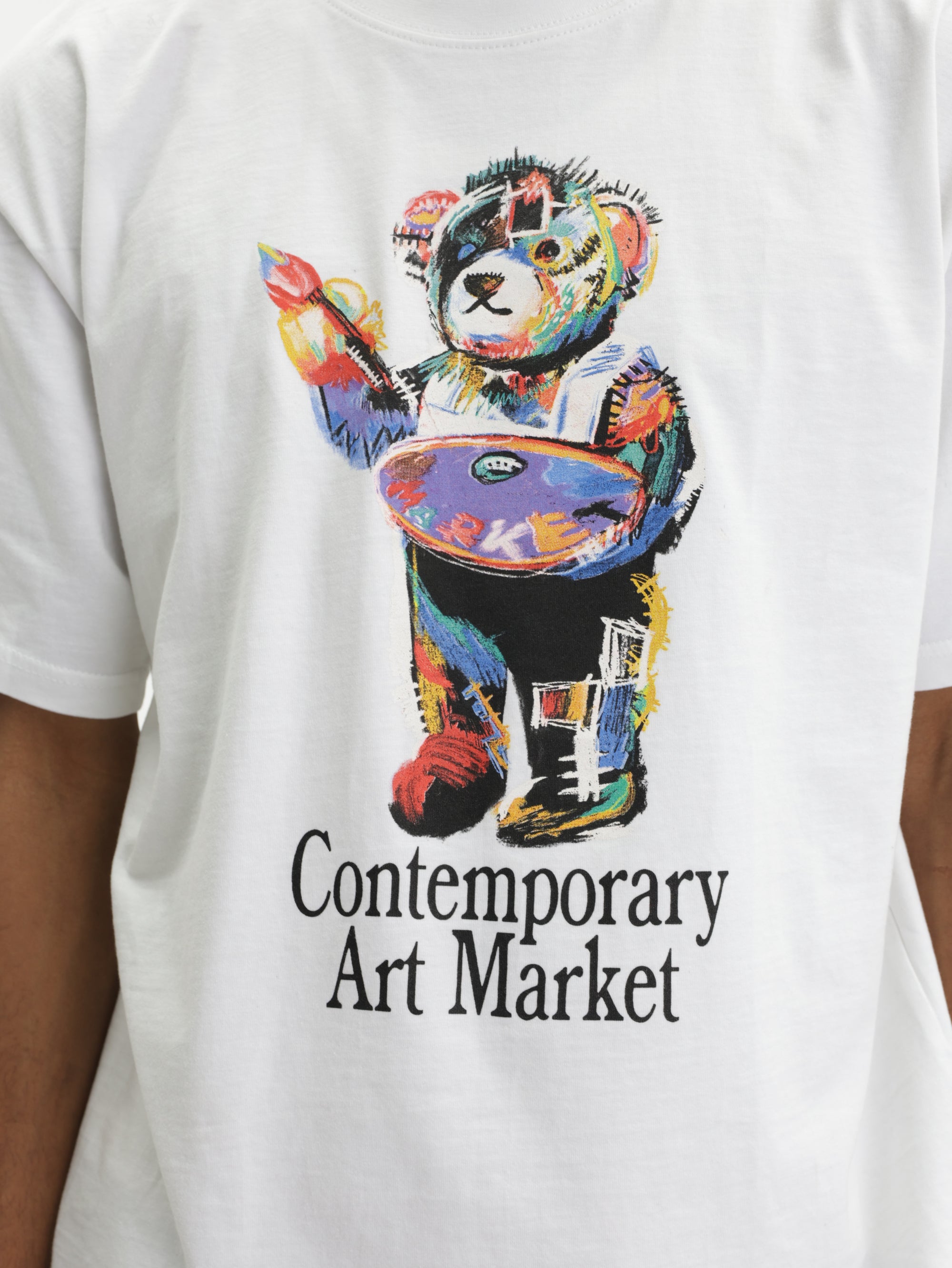 Market T-Shirt Art Market Bear White