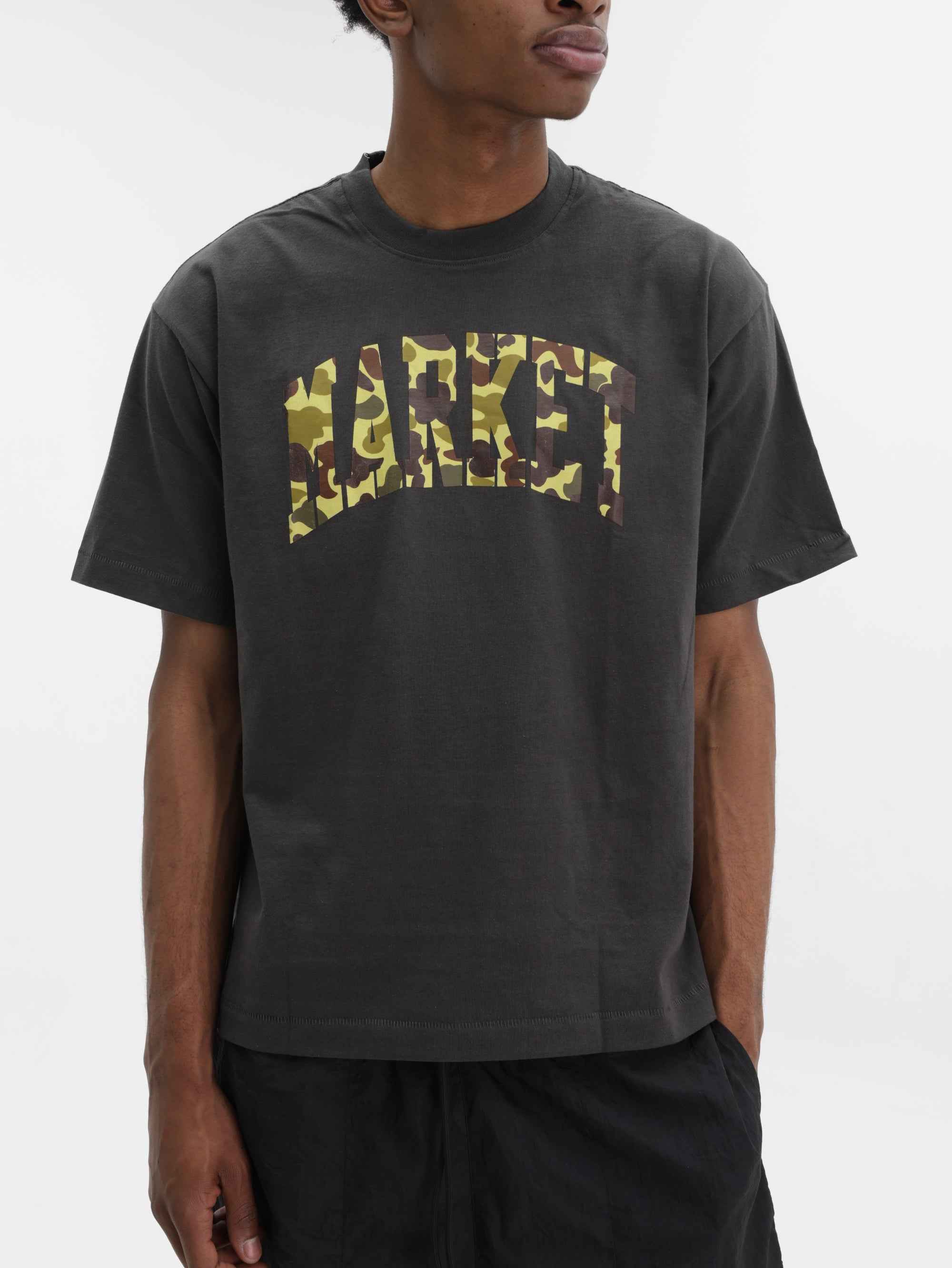 Market T-Shirt Dark Camo Washed Black