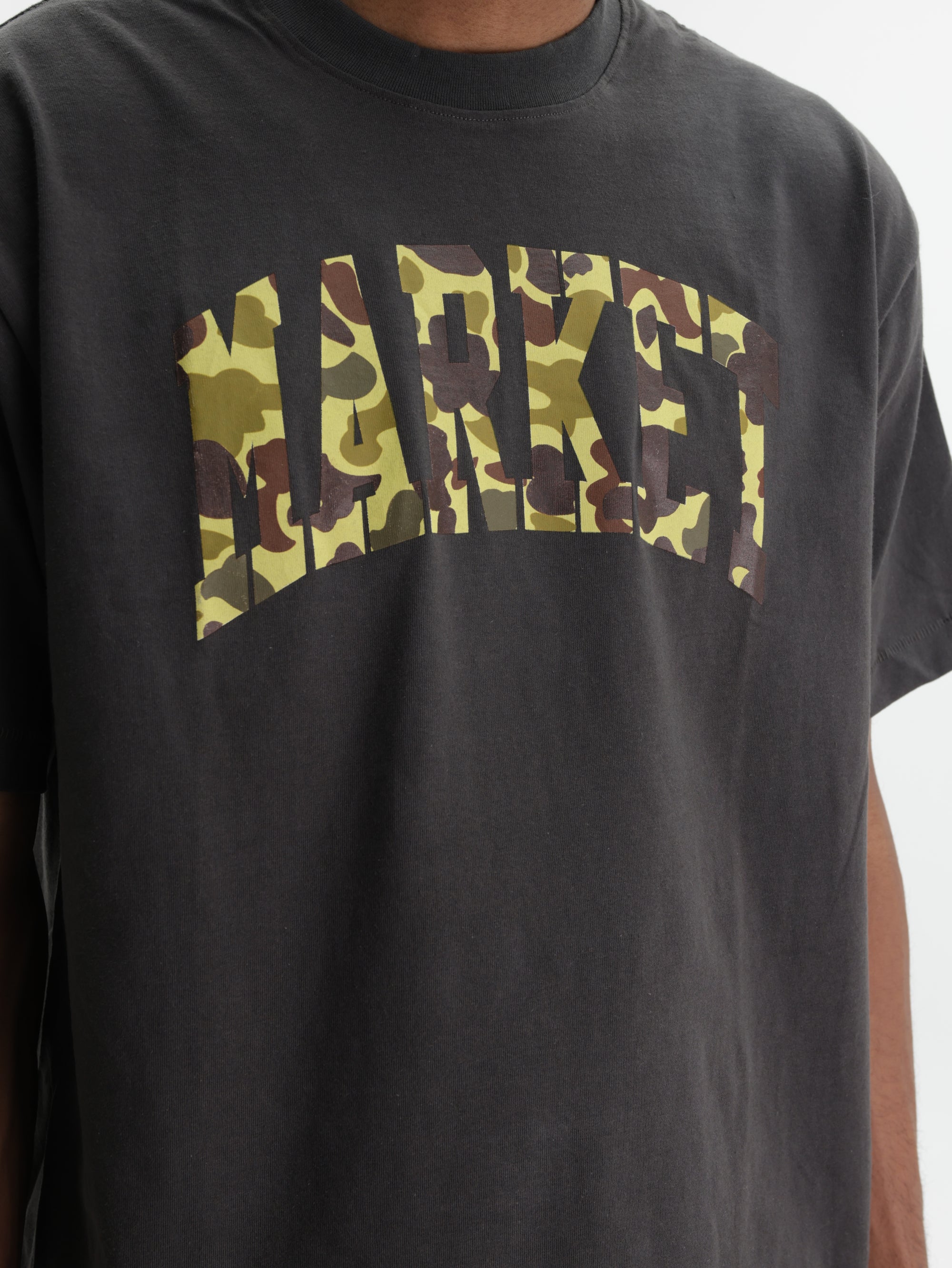 Market T-Shirt Dark Camo Washed Black
