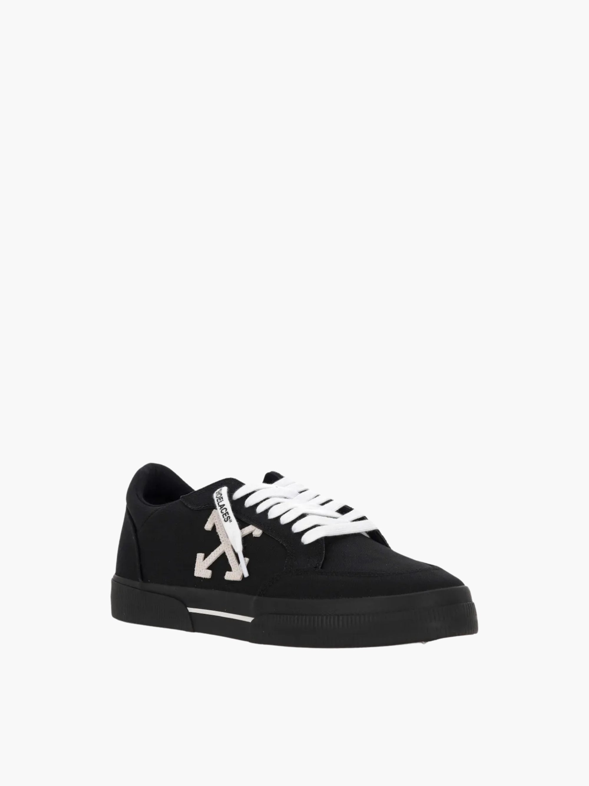 Off-white Sneakers Ows107 M-vulc Low Black/White