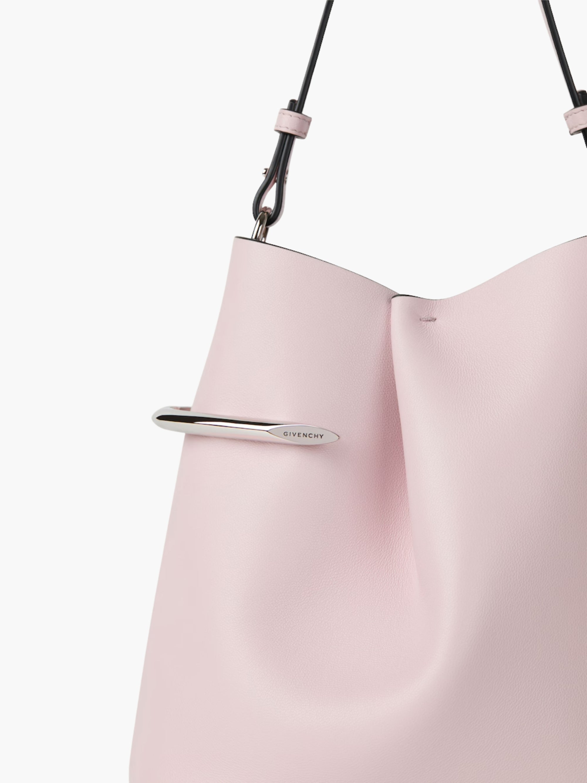 Givenchy Bag Pinch Me Pouch Baby Pink
