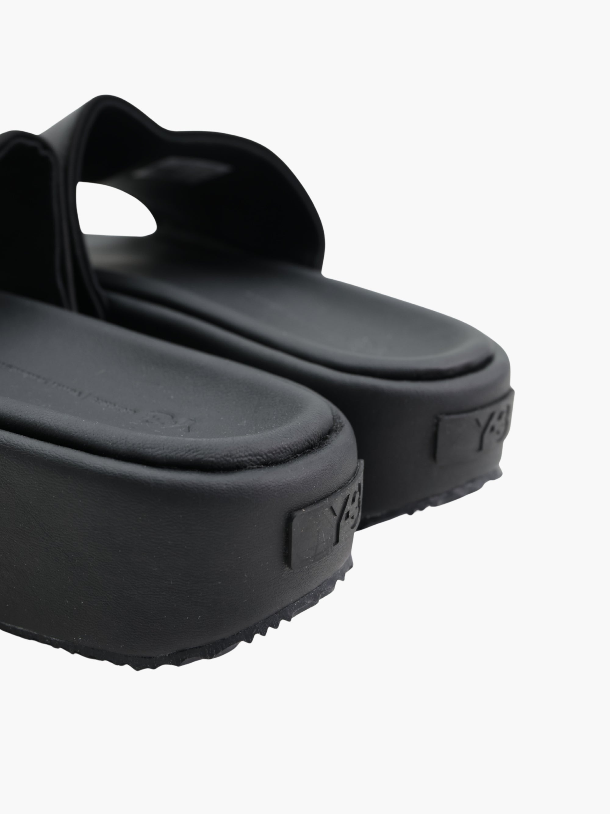 Y-3 Slide Black