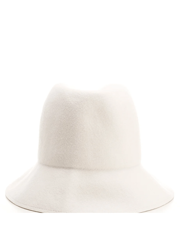 Comm Des Cargons Bucket Hat Stylish White